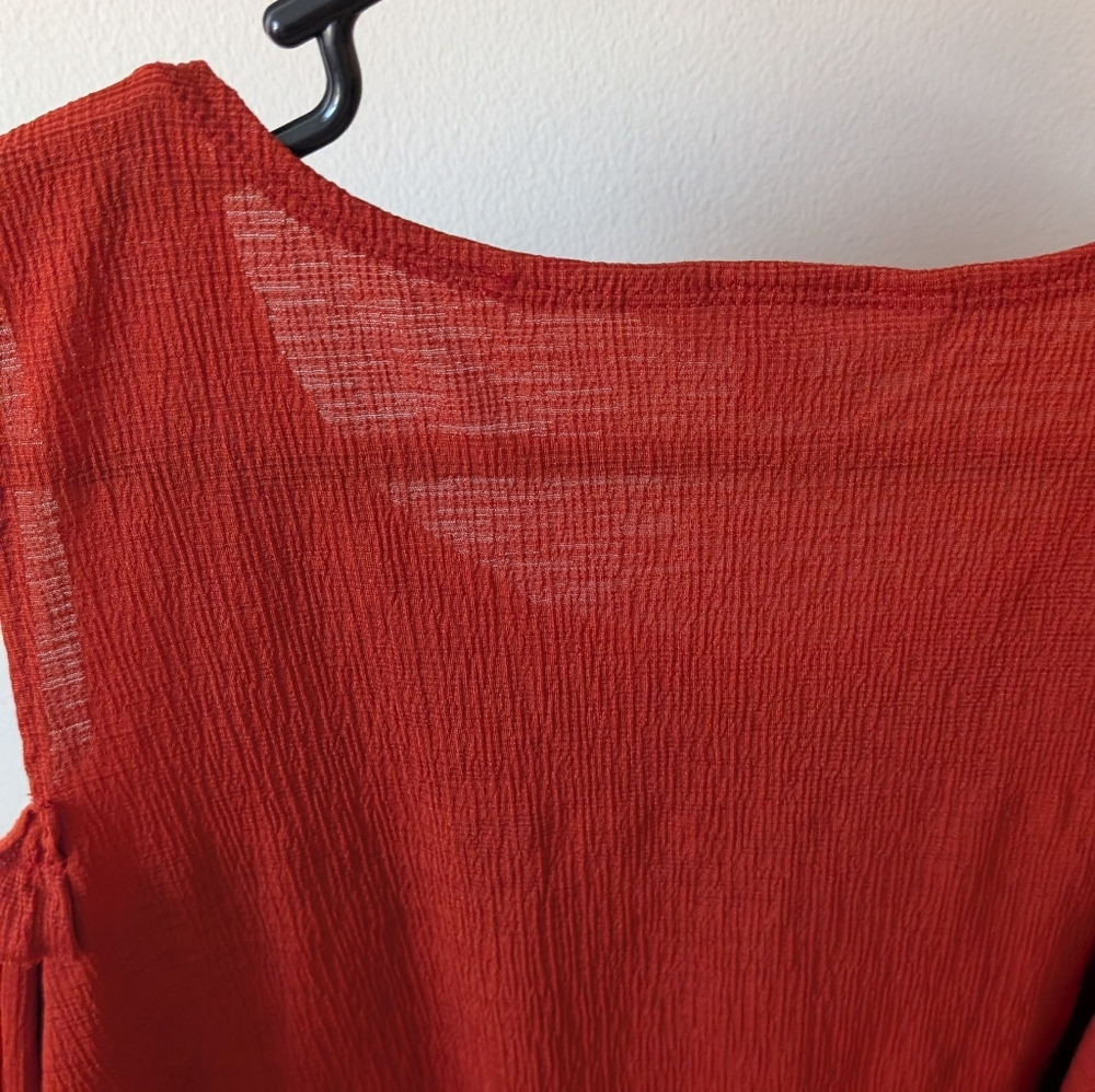 Lauren Conrad cold shoulder sheer blouse. Size medium. Burnt orange color - Picture 9 of 10